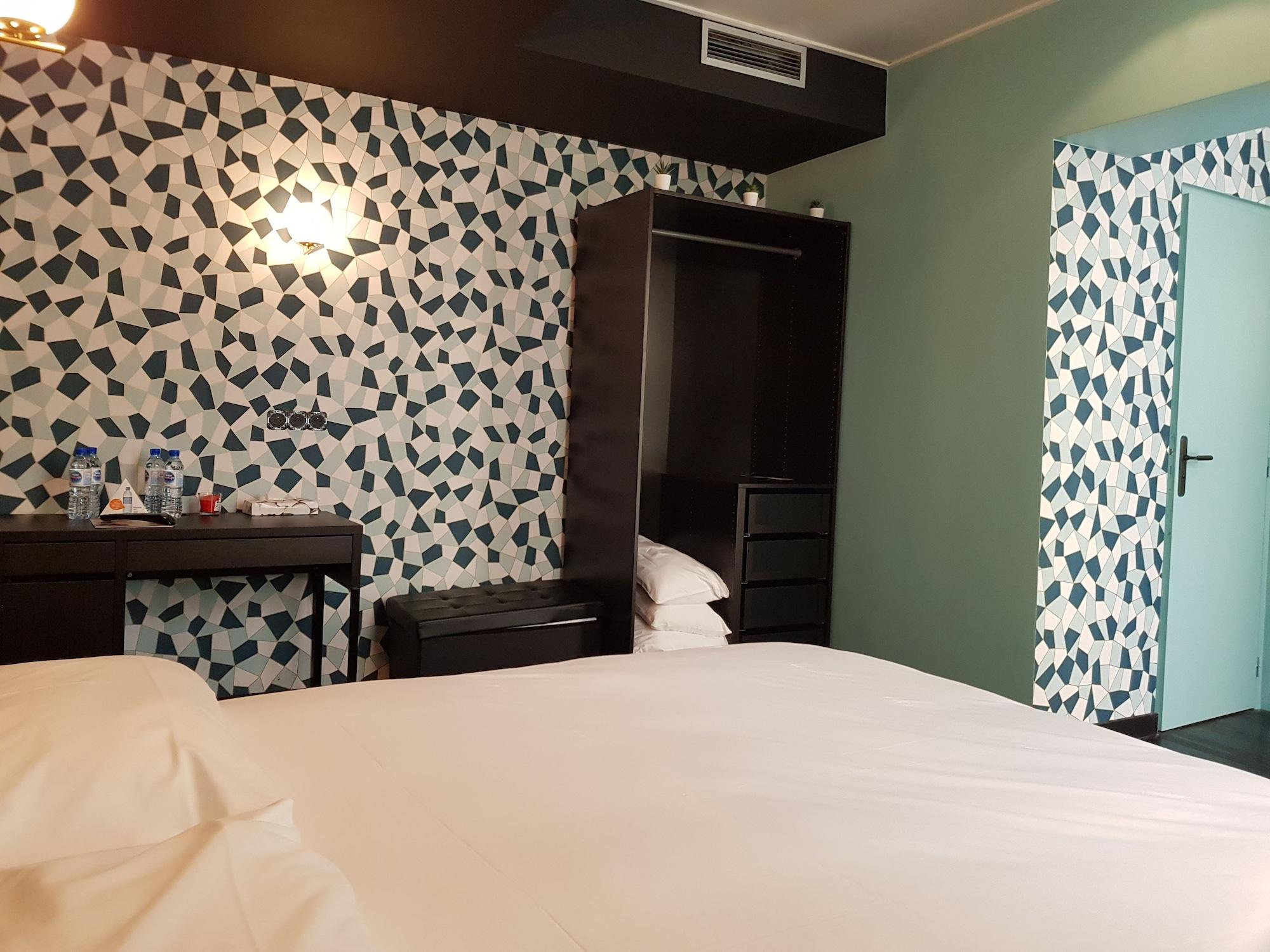 Brit Hotel Aux Sacres Reims, Centre Historique Ngoại thất bức ảnh