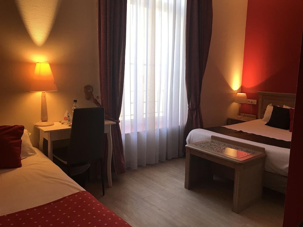 Brit Hotel Aux Sacres Reims, Centre Historique Ngoại thất bức ảnh