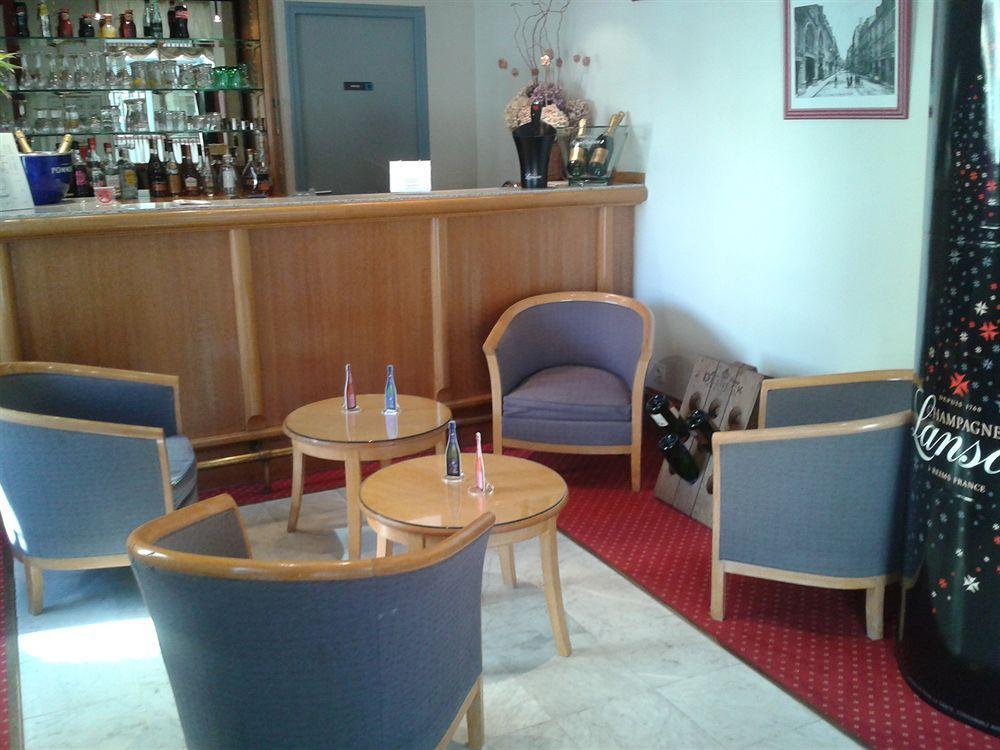 Brit Hotel Aux Sacres Reims, Centre Historique Ngoại thất bức ảnh
