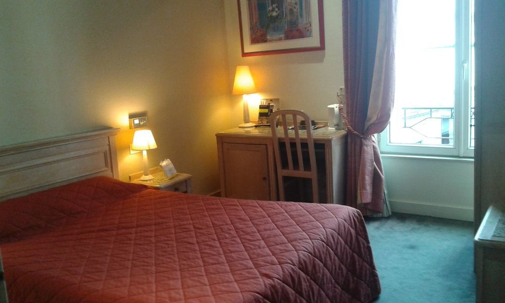 Brit Hotel Aux Sacres Reims, Centre Historique Ngoại thất bức ảnh
