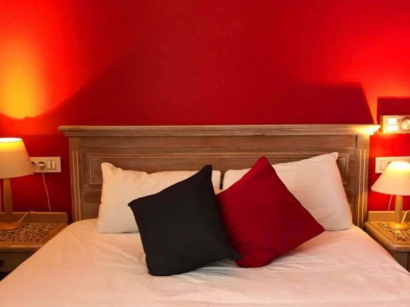 Brit Hotel Aux Sacres Reims, Centre Historique Phòng bức ảnh